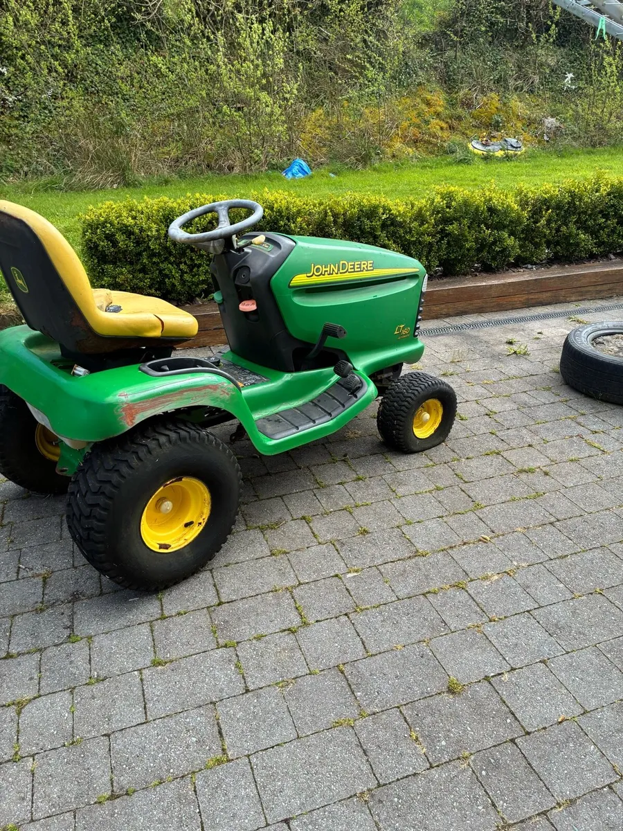 John Deere LT 160 - Image 2