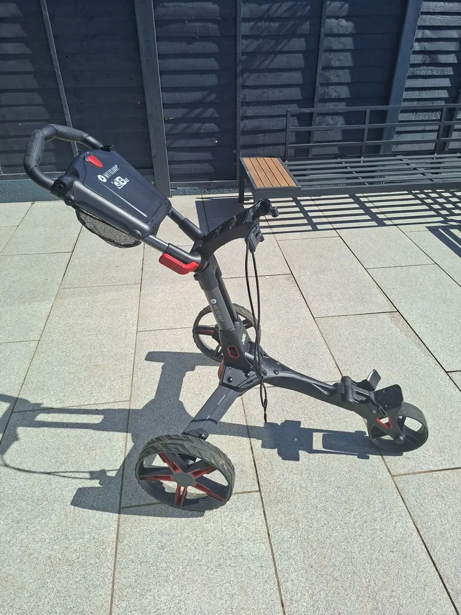 Motocaddy QB2 Push Trolley - Image 1