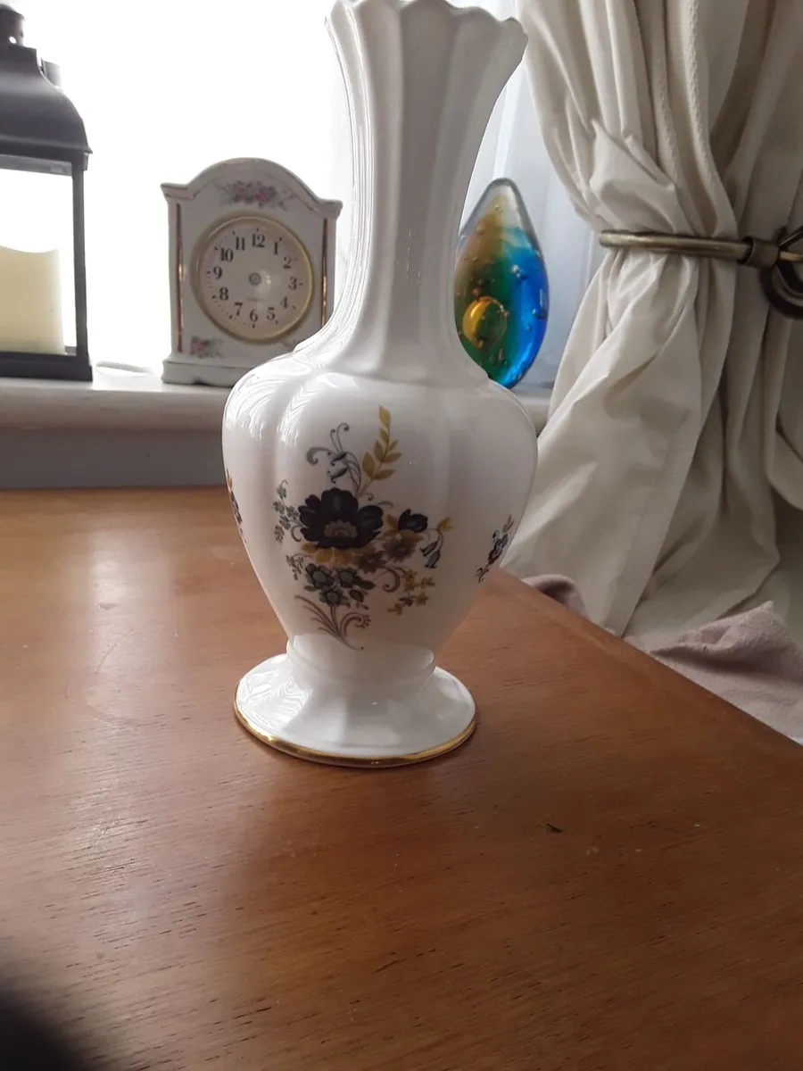 Lovely Tara vace perfect condition