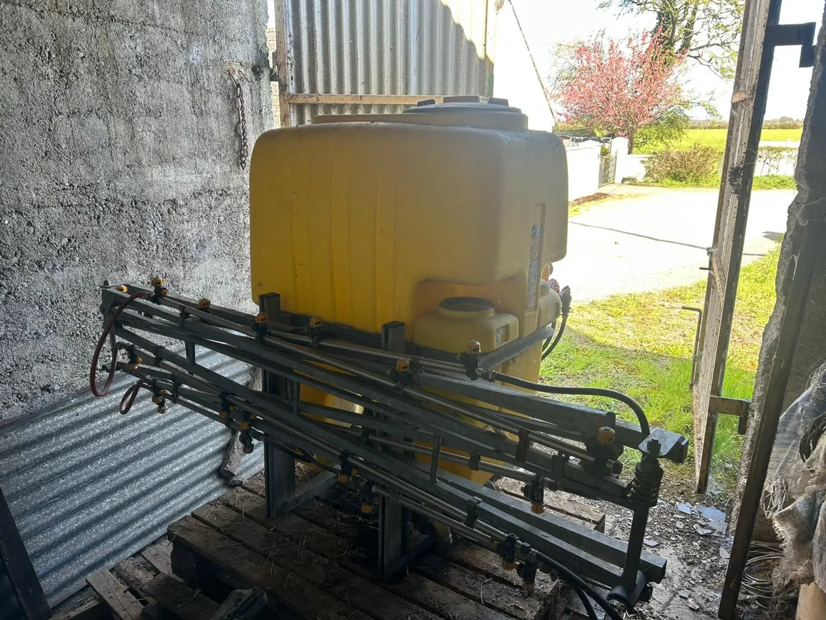 Boom sprayer - Image 3