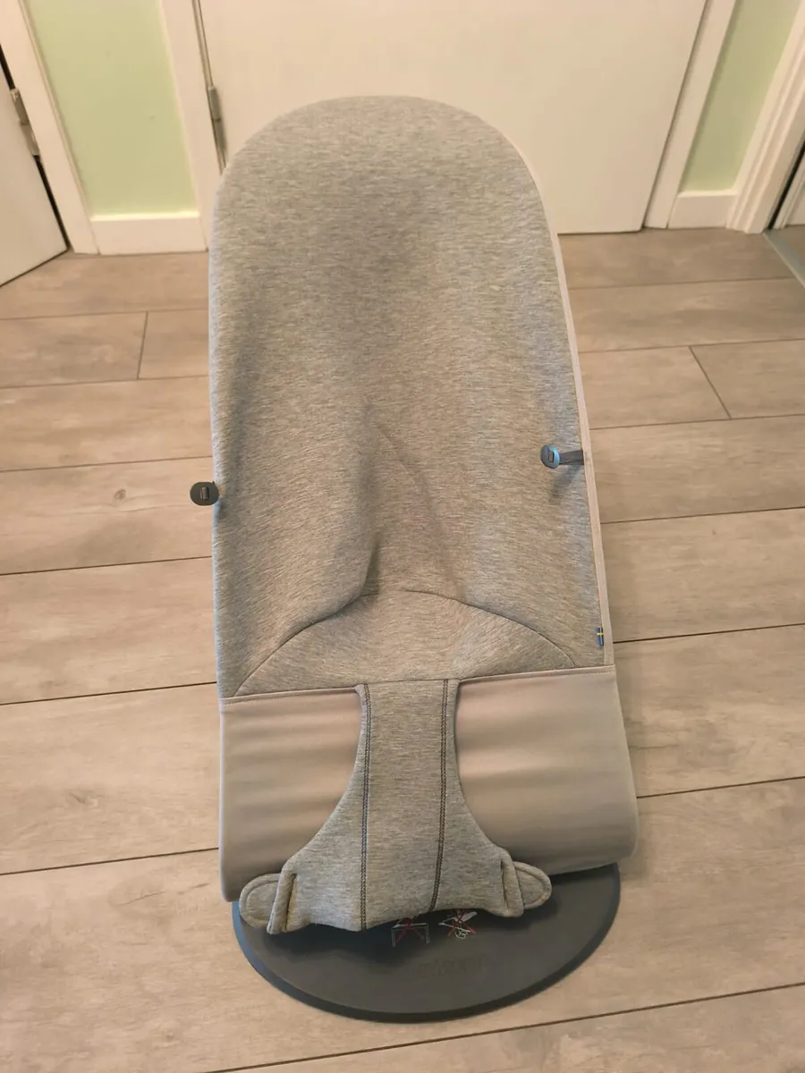 Baby Bjorn bouncer - Image 4