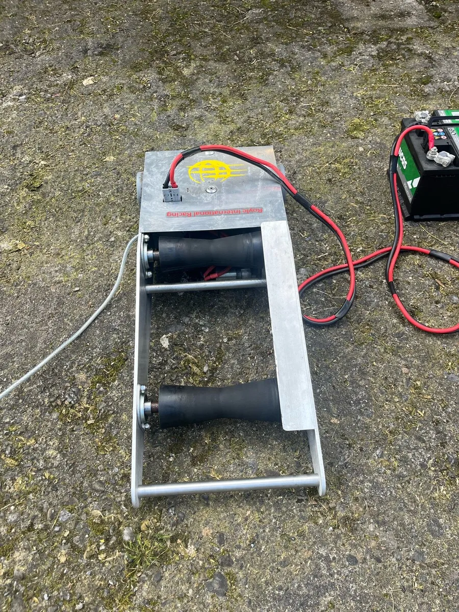 Motorcycle paddock /pit 12v roller starter - Image 2