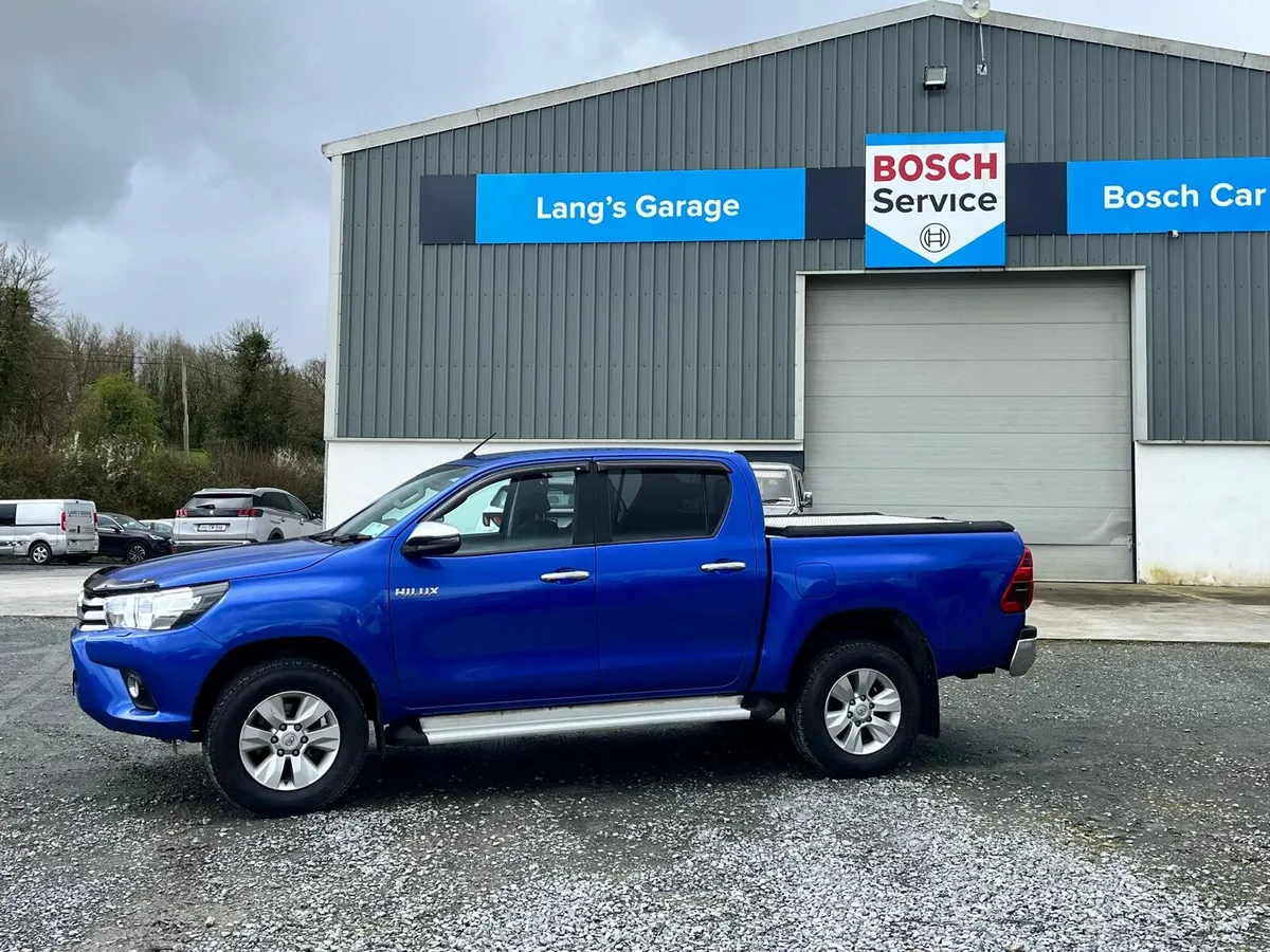 Toyota Hilux - Image 3