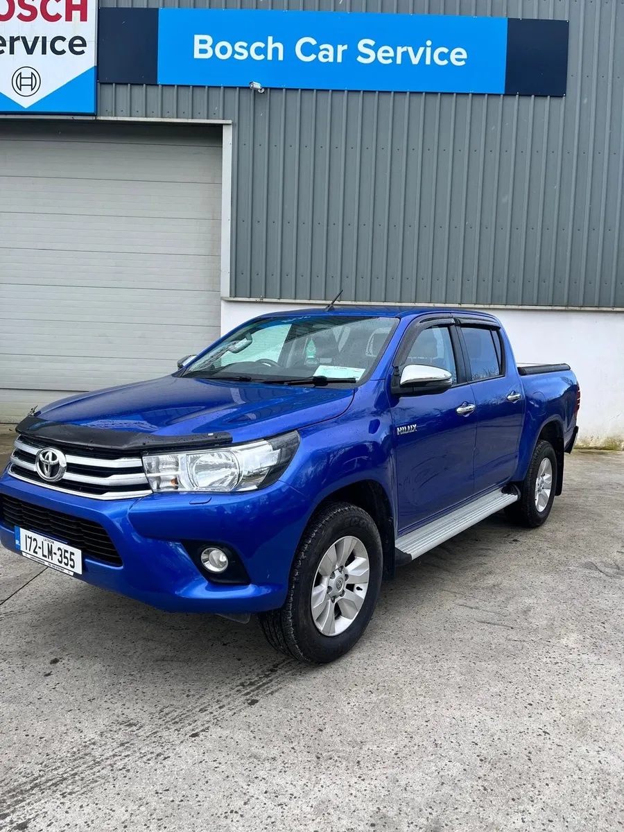 Toyota Hilux - Image 4