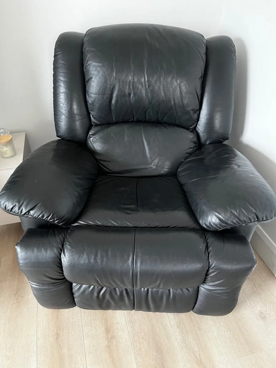 Reclining armchair - Image 1
