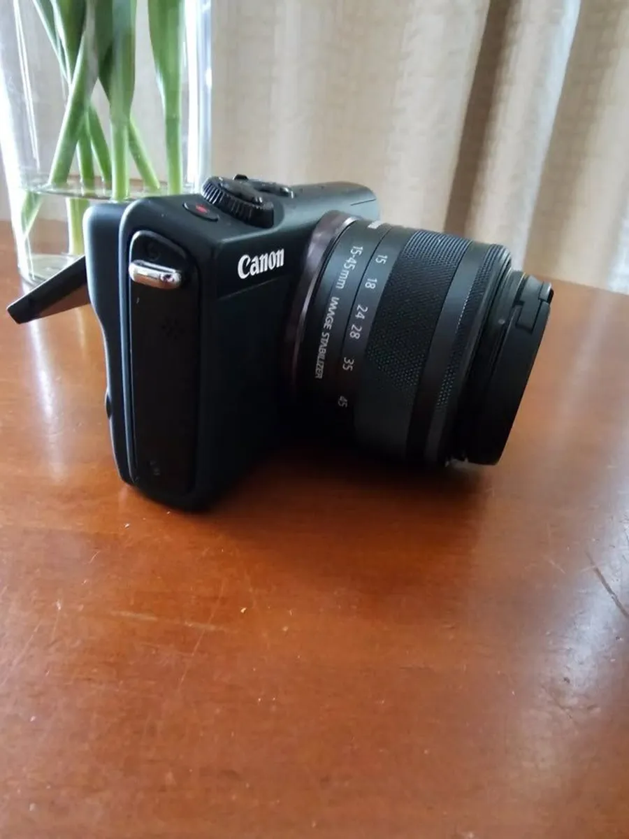 Canon EOS M100 with Image Stabilizing Lens - Image 4