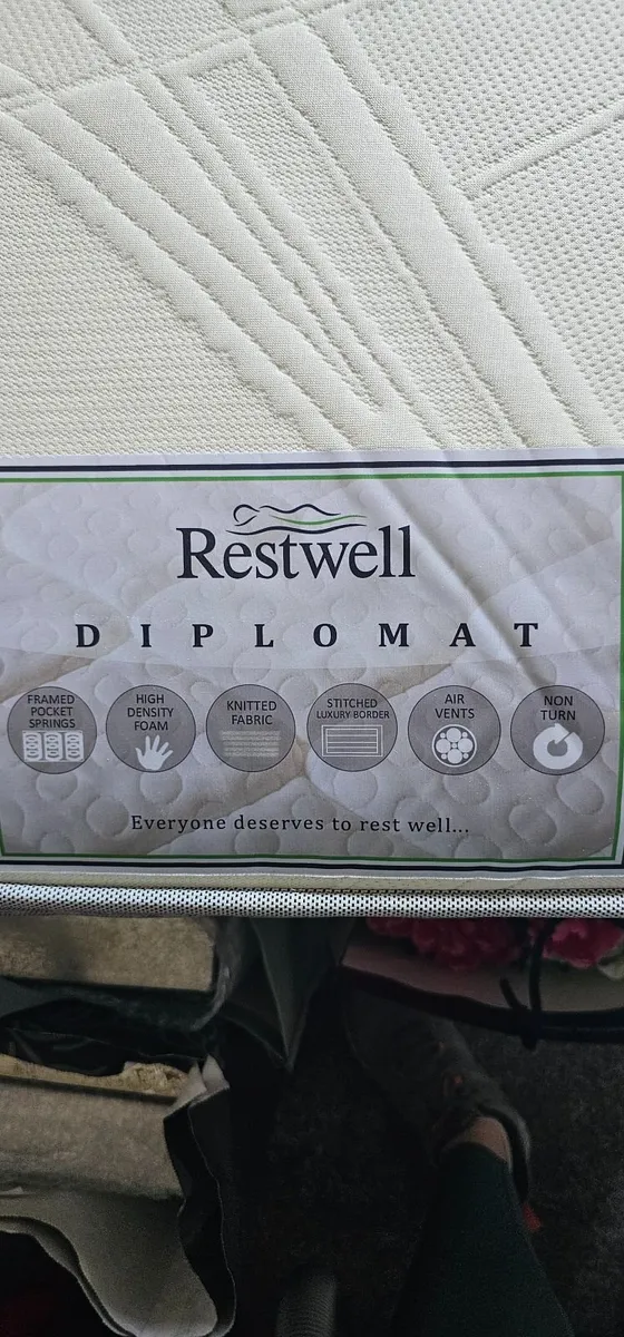 Single bed - Image 3