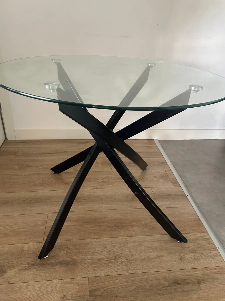 Kitchen table - Image 2