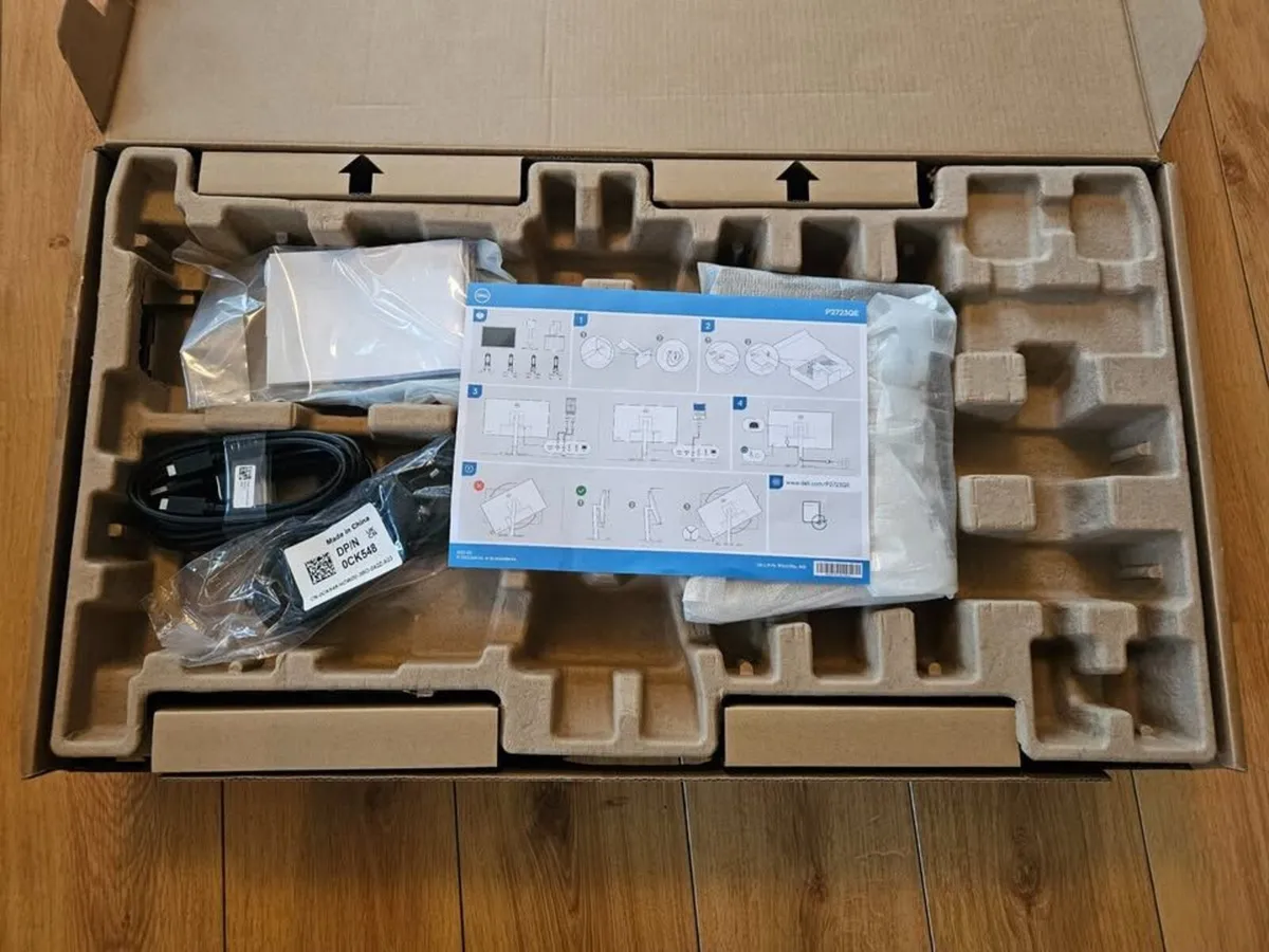 Dell 27 4K USB-C Hub Monitor - Image 2