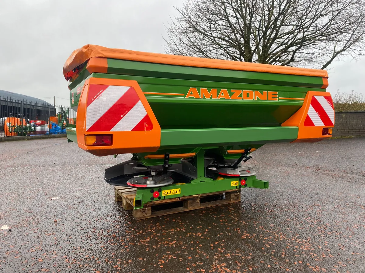 Amazone ZA-M 1001 Special Fertiliser Spreader - Image 1