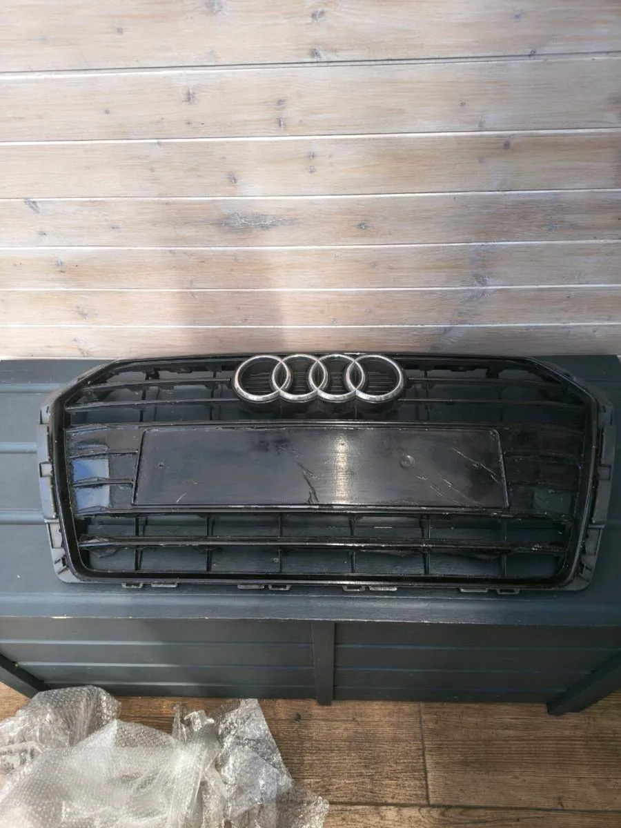 Grill Audi A4 b8 - Image 1
