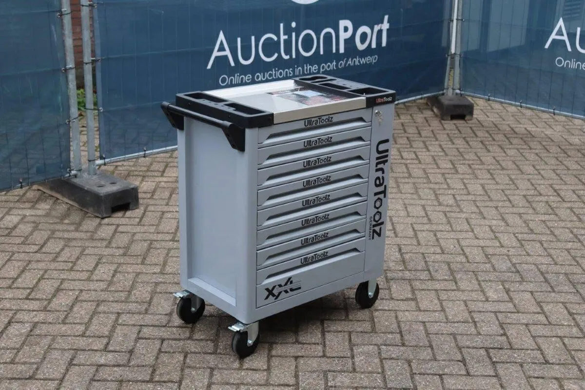 NEW 8DRAWER TOOL CHEST FULL OF TOOLS - Image 2