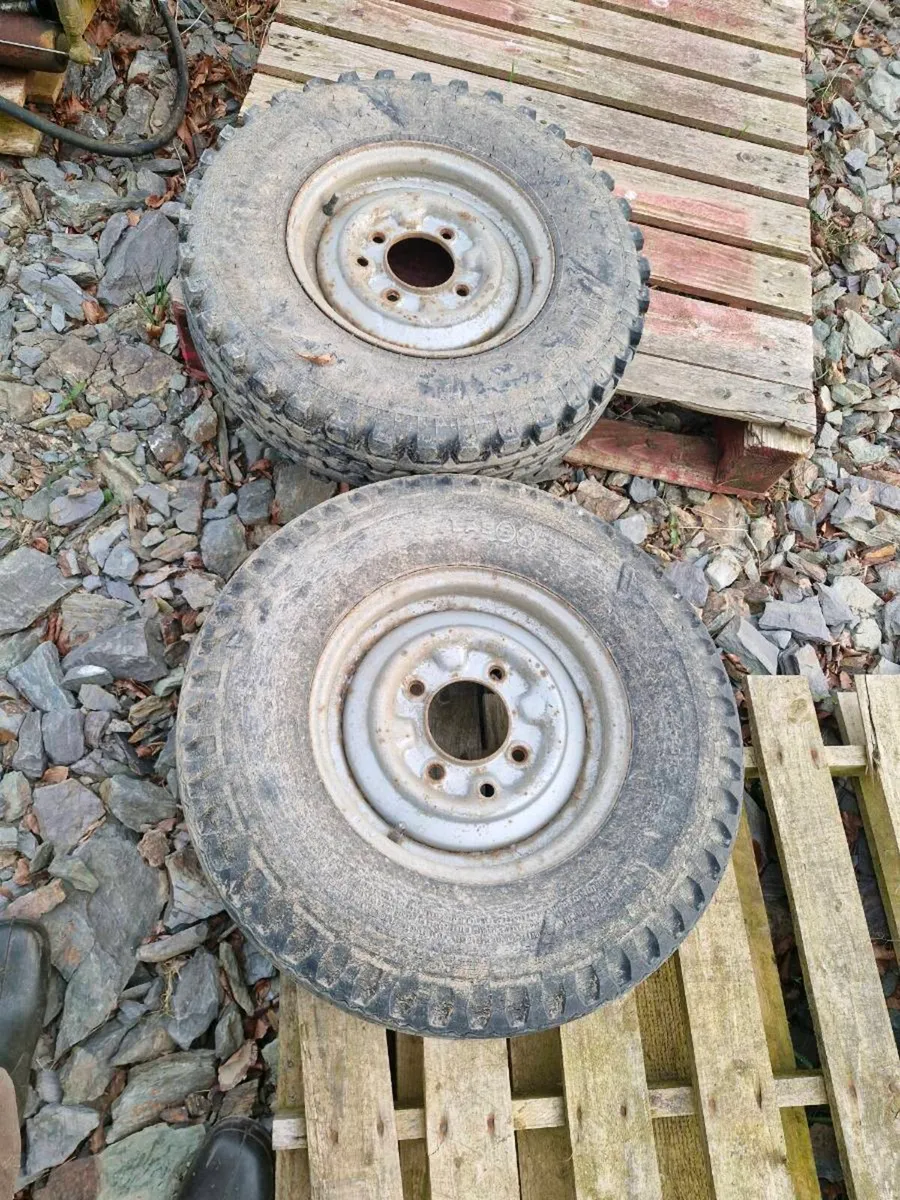 Tipper trailer wheels - Image 1