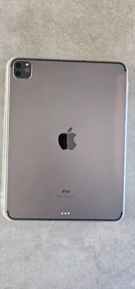 iPad Pro 11" - Image 2