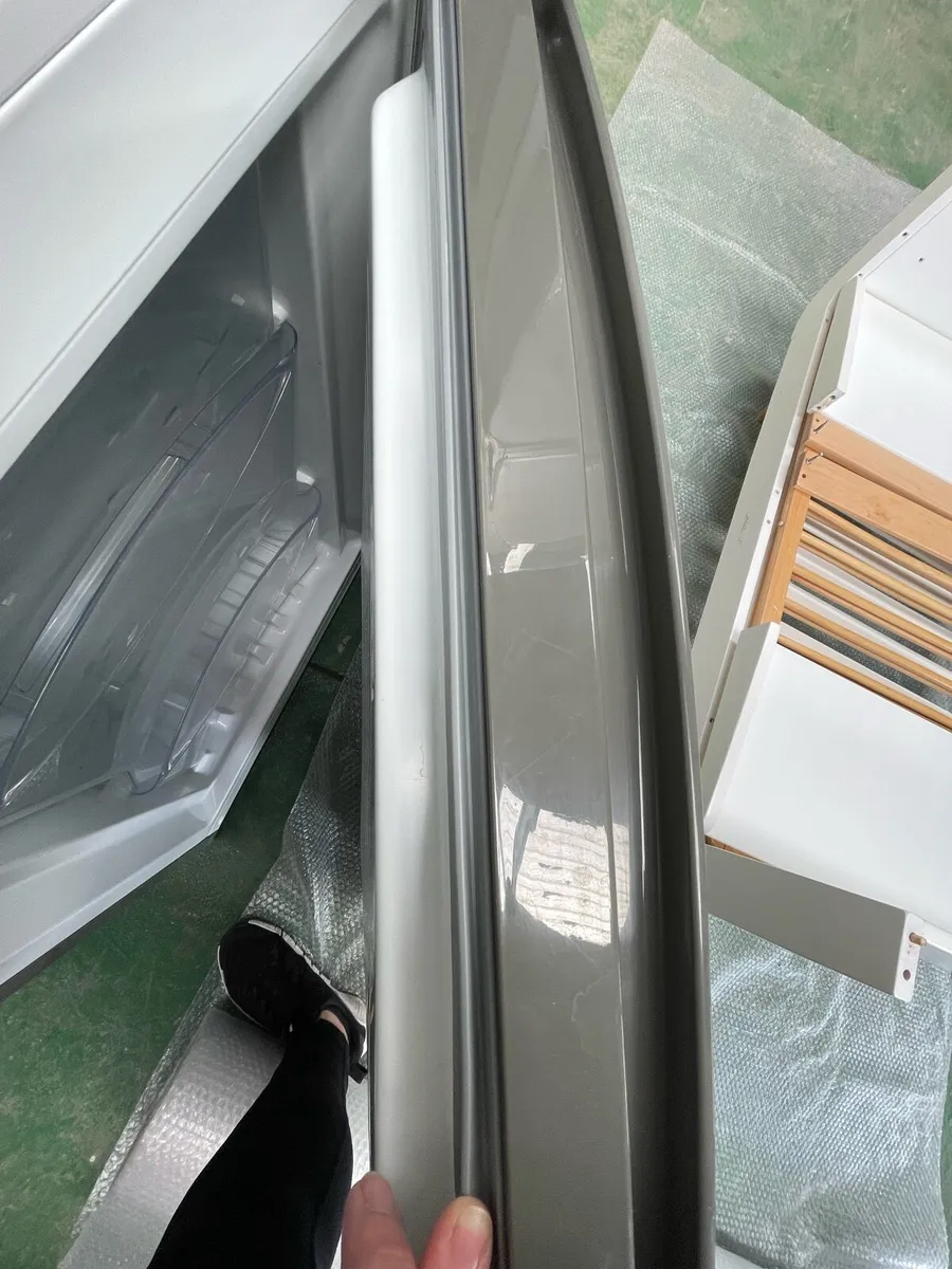 Zanussi Fridge Freezer - Image 4