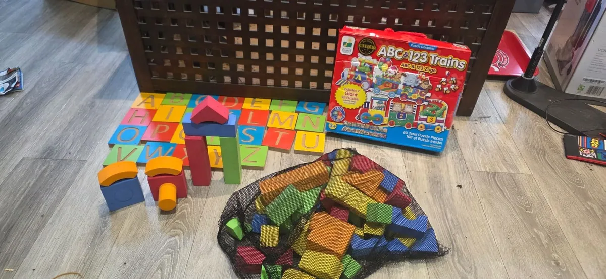 2 x Giant puzzle,Soft building blocks and Wood ABC - Image 2
