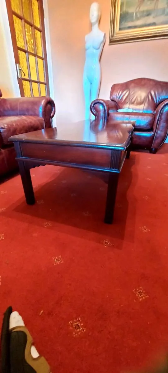 Vintage mahogany coffee table - Image 2