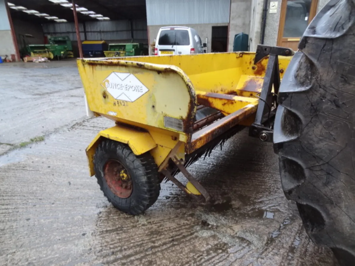 Bunce Epoke Salt Grit Spreader - Image 1