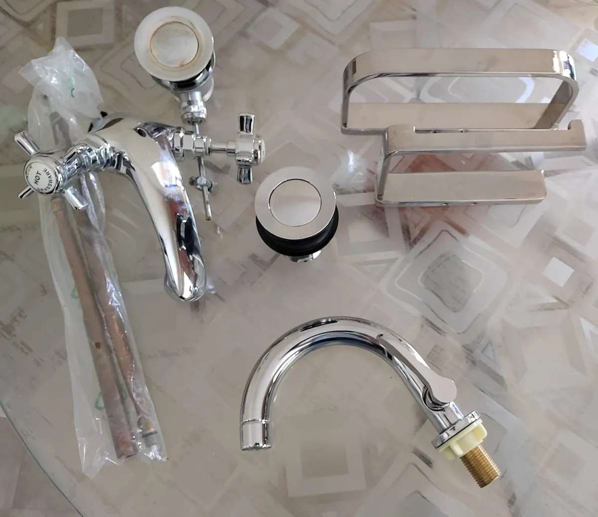 Bathroom Taps and Accessories - Image 1