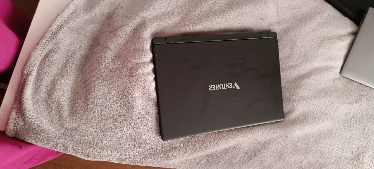 Tech bundle- for repair - Image 2