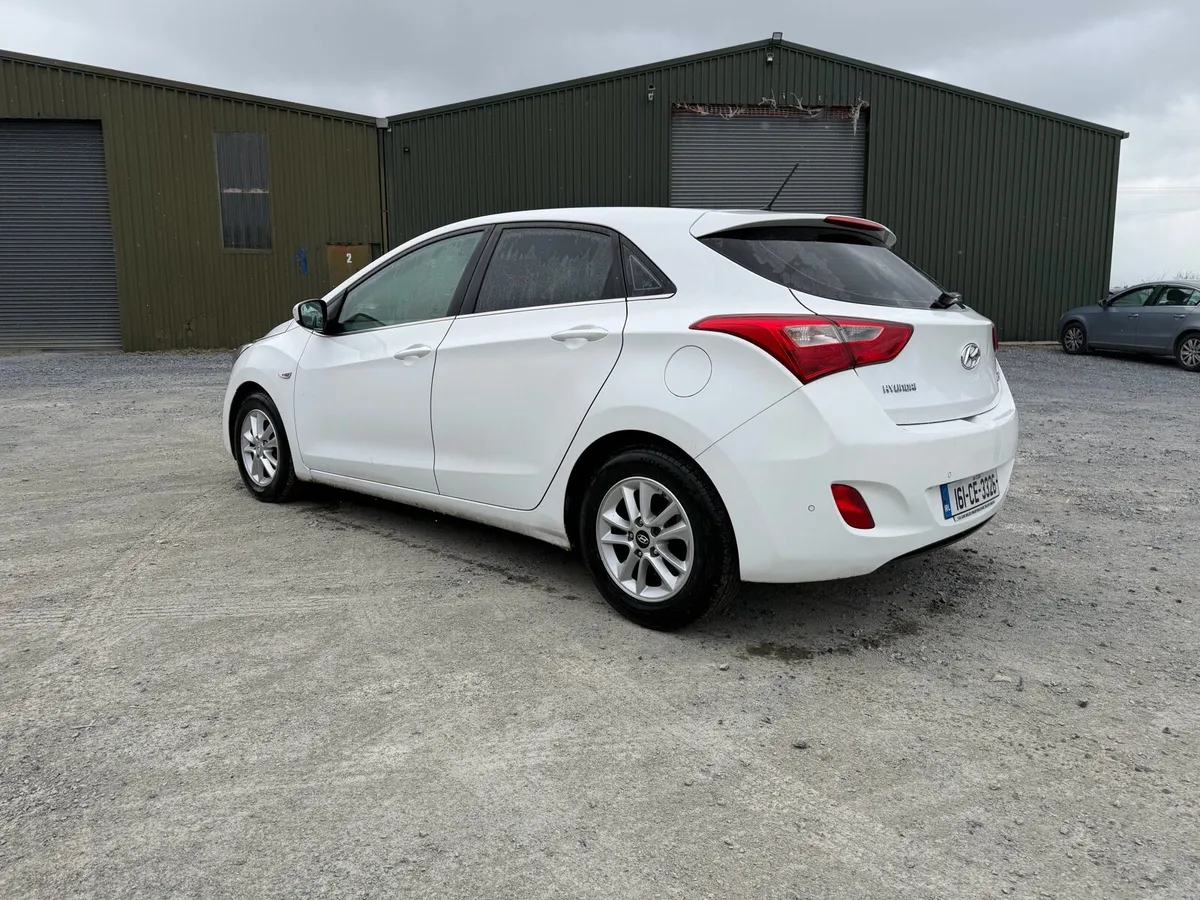 2016 Hyundai I30  1.6 diesel - Image 3