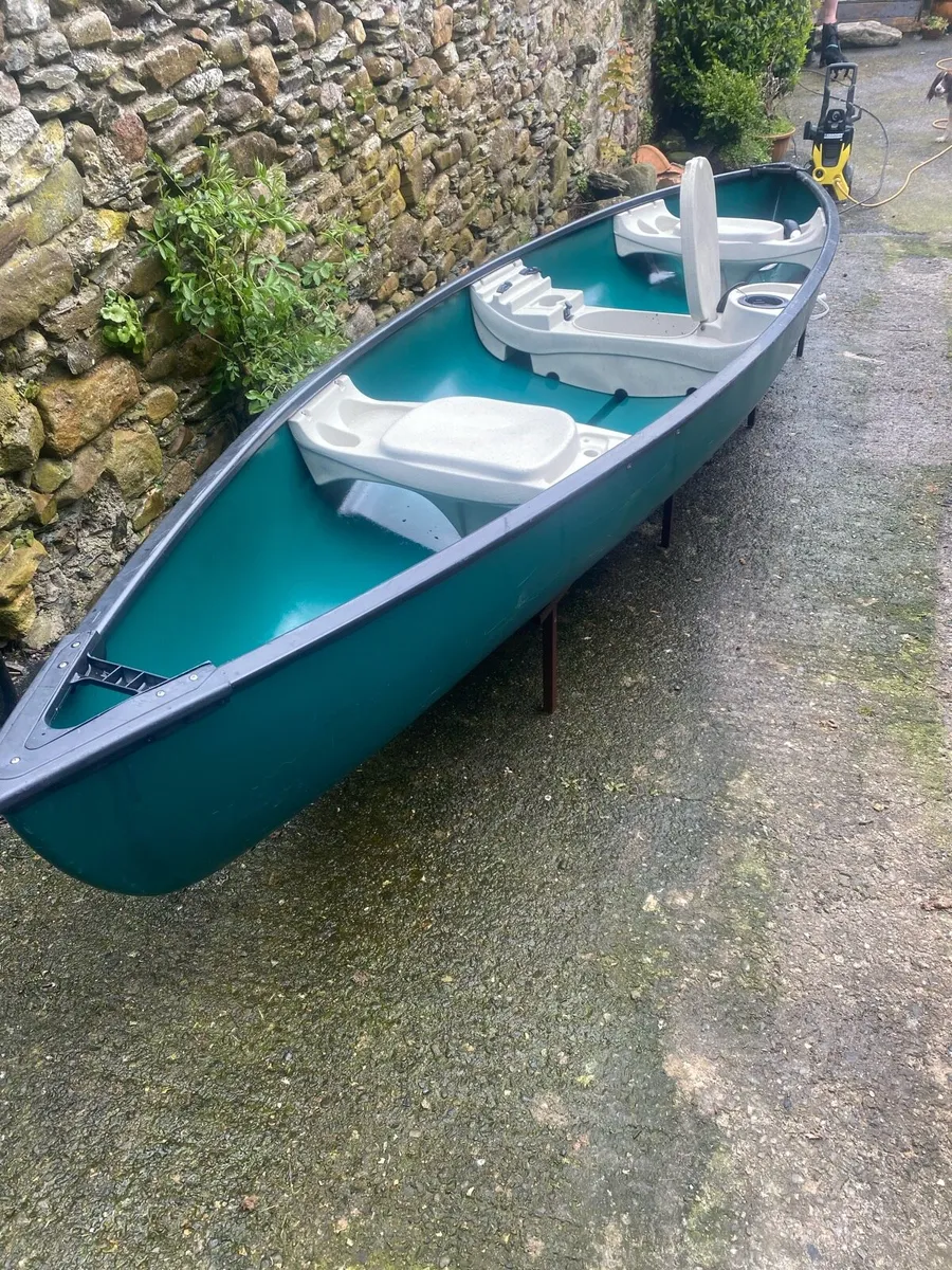 3 seater canoe - Image 1