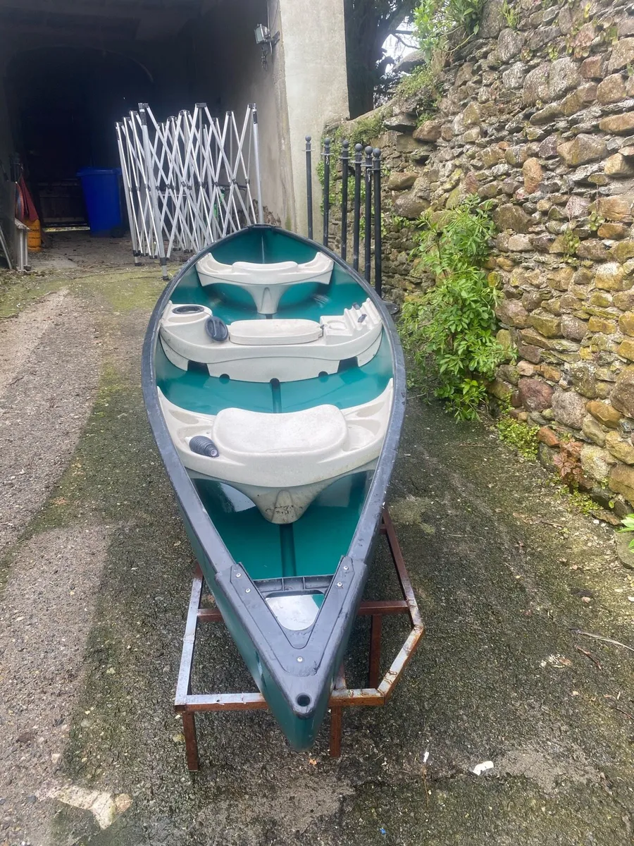 3 seater canoe - Image 2