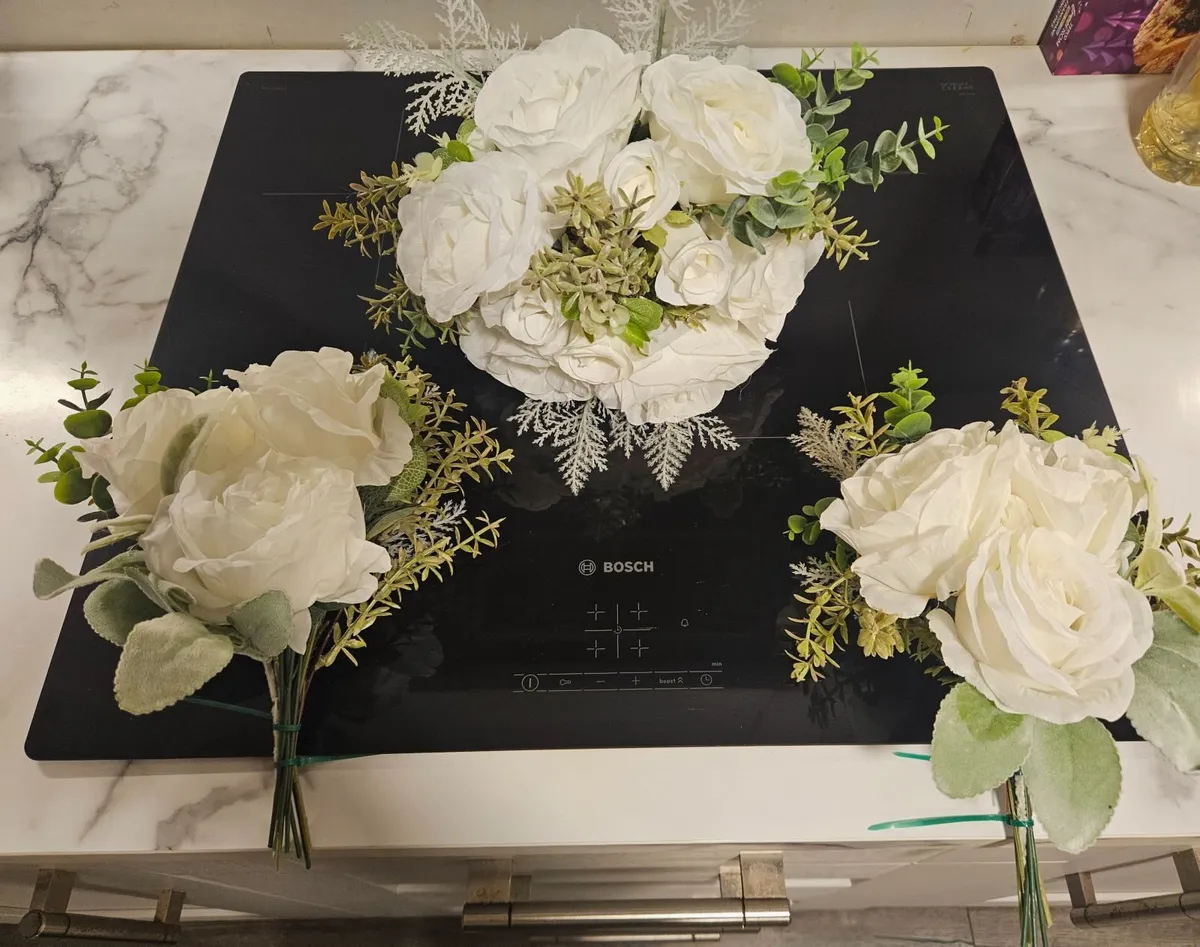 Wedding bouquets - Image 3