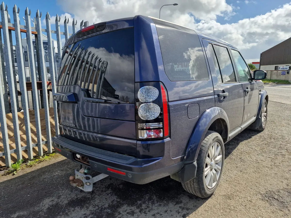 15 LAND ROVER DISCOVERY 4 3.0 D FOR BREAKING - Image 4