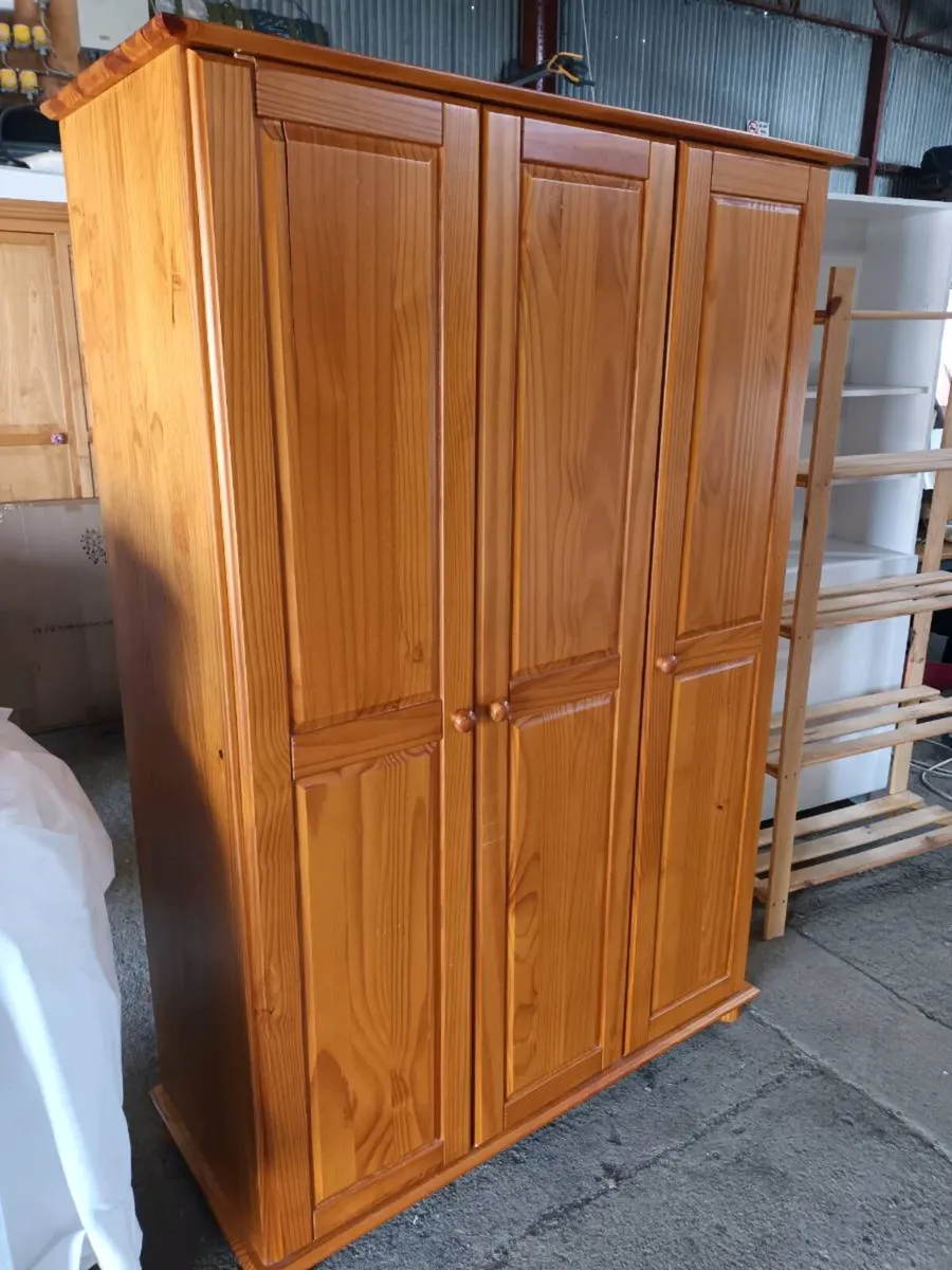 Pine Wardrobe - Image 4