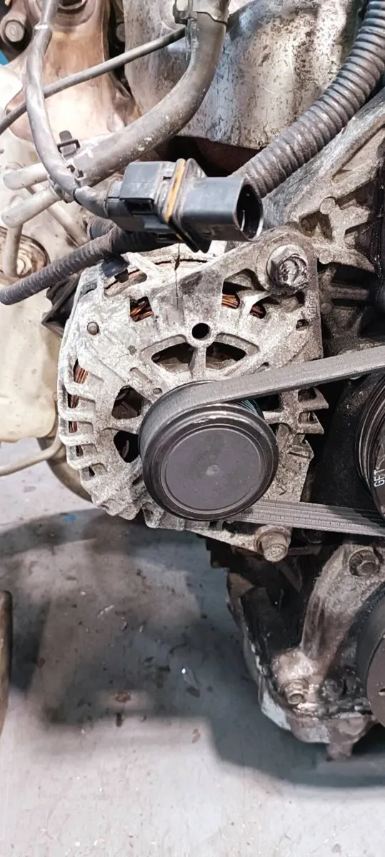 Hyundai 1.7 engine for parts fuel pump and more