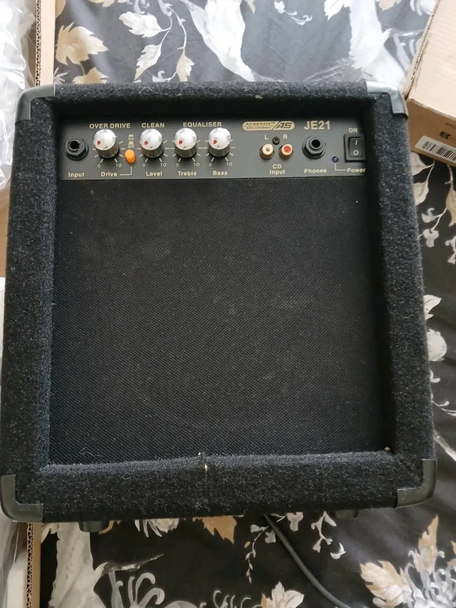 Acoustic Solutions 20 Watt amp - Image 1