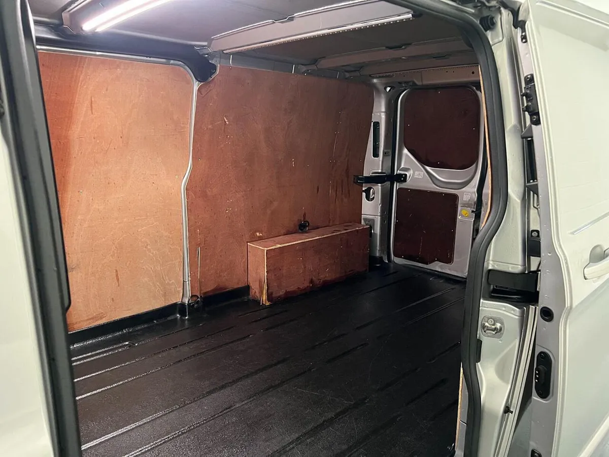 2022 Ford Transit Custom Panel Van - Image 3