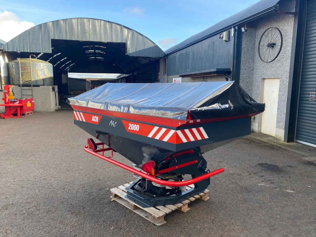 BMC ACH 2000 Twin Disc Fertiliser Spreader - Image 4