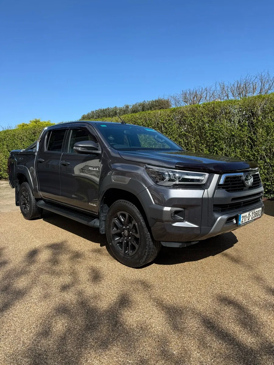 2021 Toyota Hilux Invincible 2.8 Automatic - Image 1