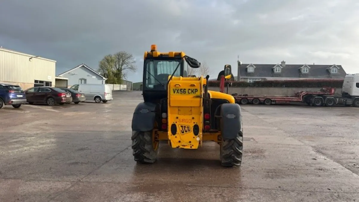 2006 JCB 533 105 - Image 2