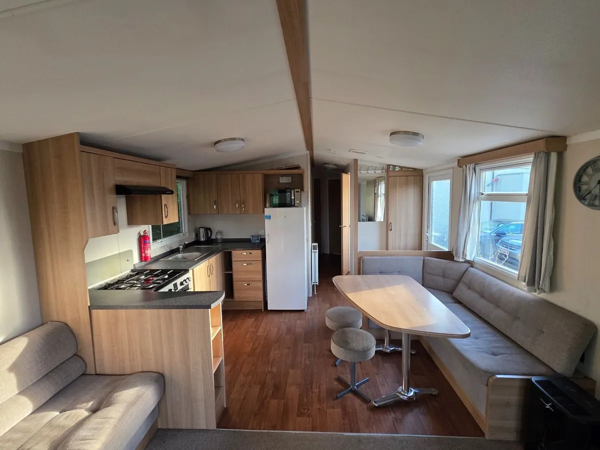 Swift Loire 3 bed - Image 1