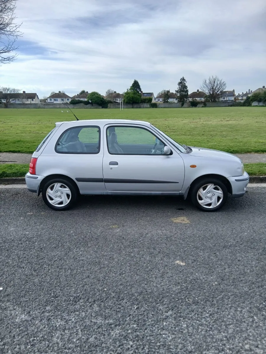 Nissan micra 2001 25000 miles new nct and tax - Image 4