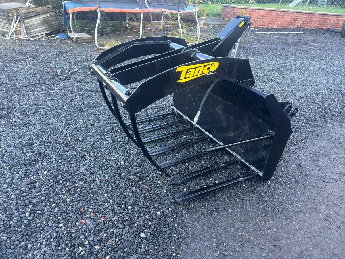Tanco heavy duty dung grab 4’6” - Image 1