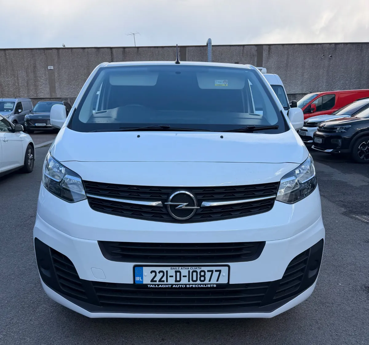 2022 Opel Vivaro 44,000km Long Wheel Base - Image 2