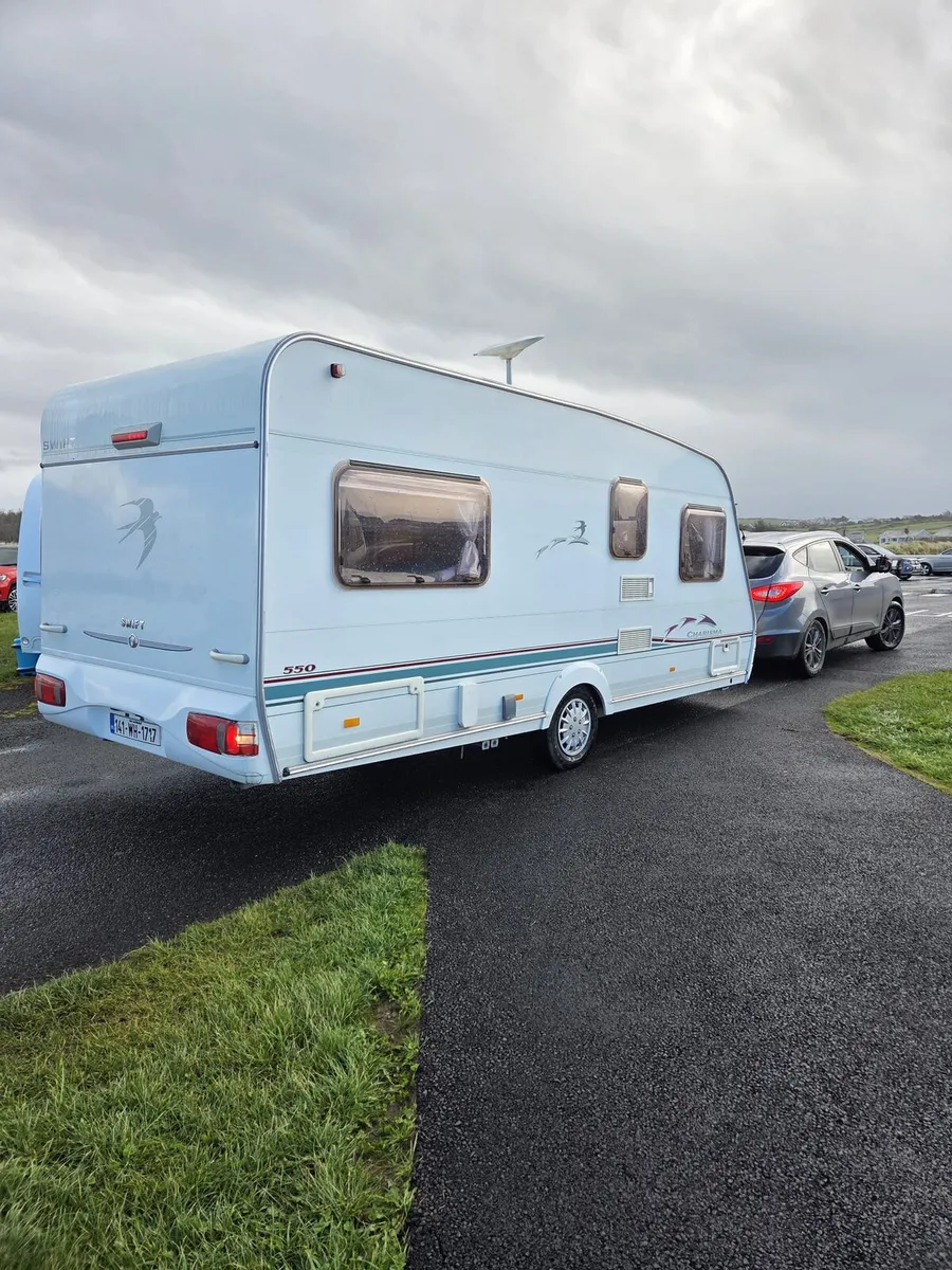 swift Caravan - Image 1