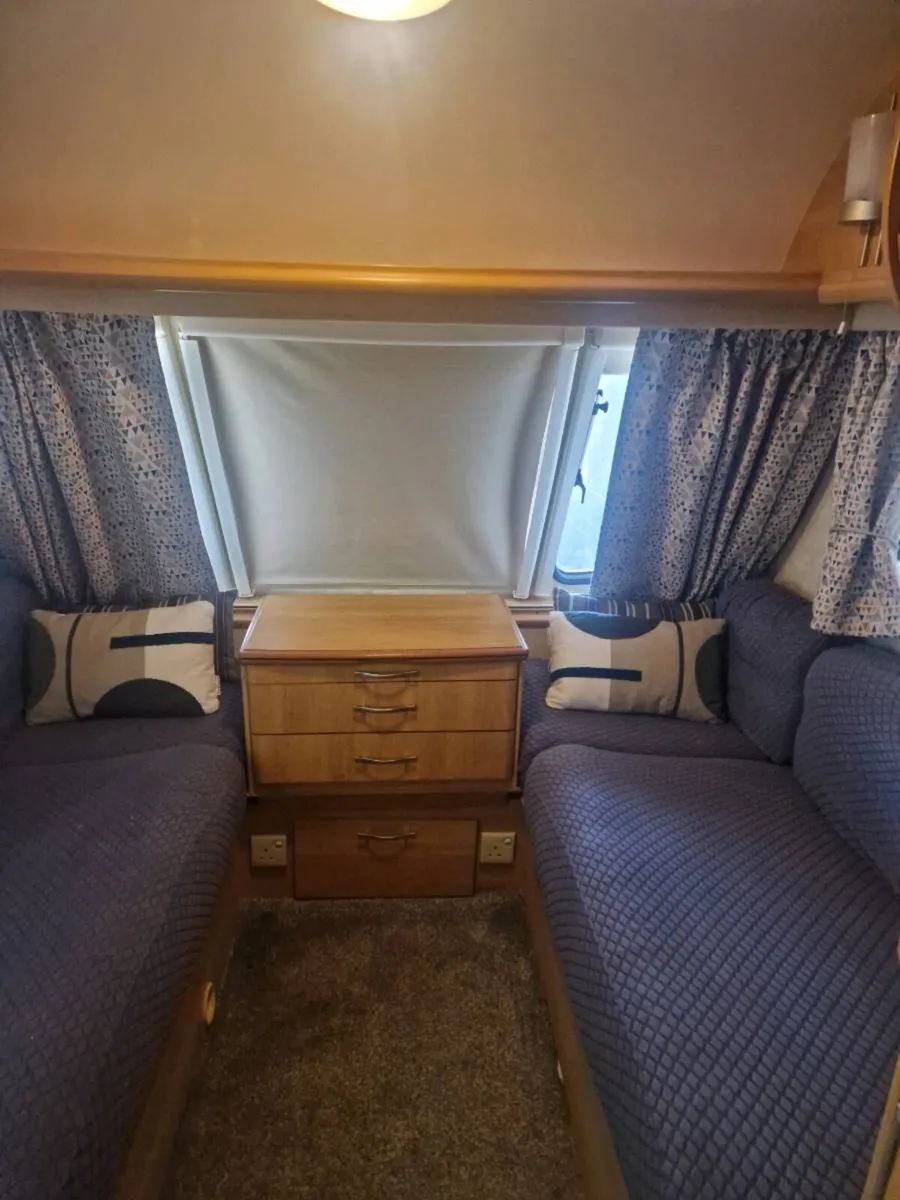 swift Caravan - Image 3