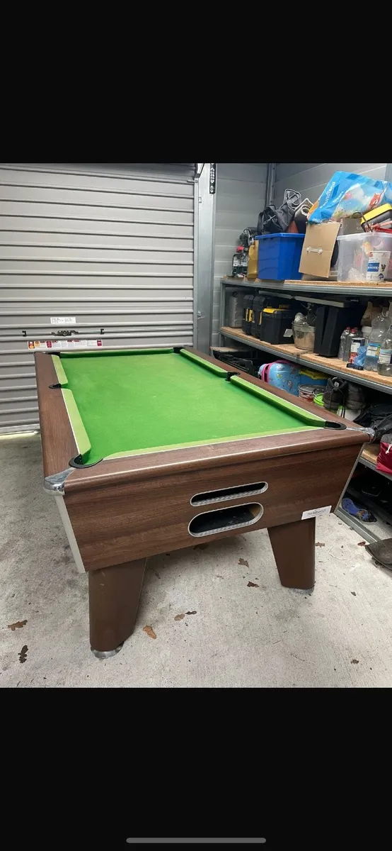 Pool table - Image 4