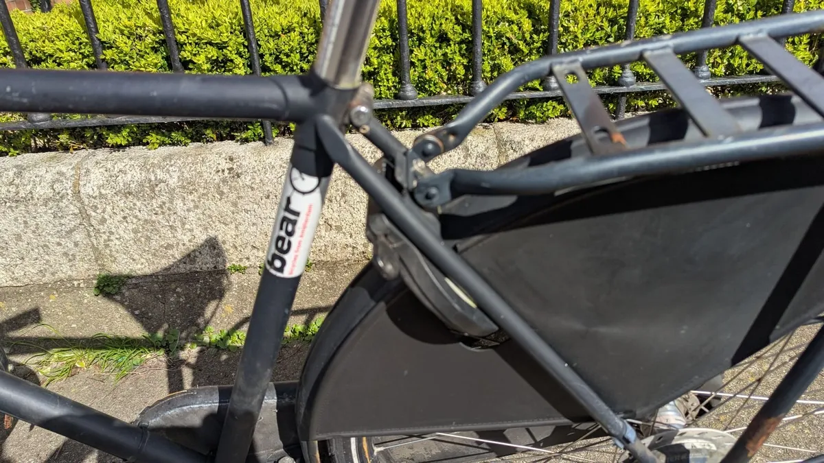 Vintage Dutch Bike - Image 4