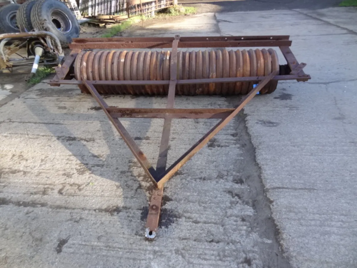 Trailed Cambridge Ring Roller - Image 2