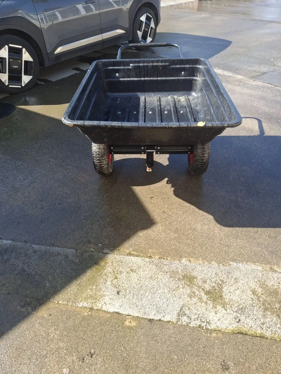 Lawn tractor trailer/ wheelbarrow - Image 2