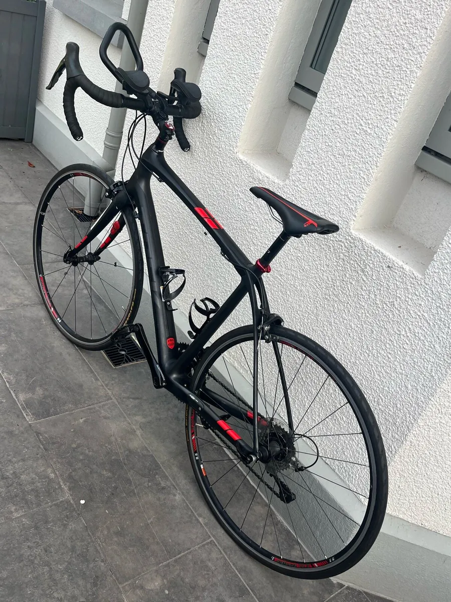 Men’s Trek Domane bike (4.5, size 56cm) - Image 2