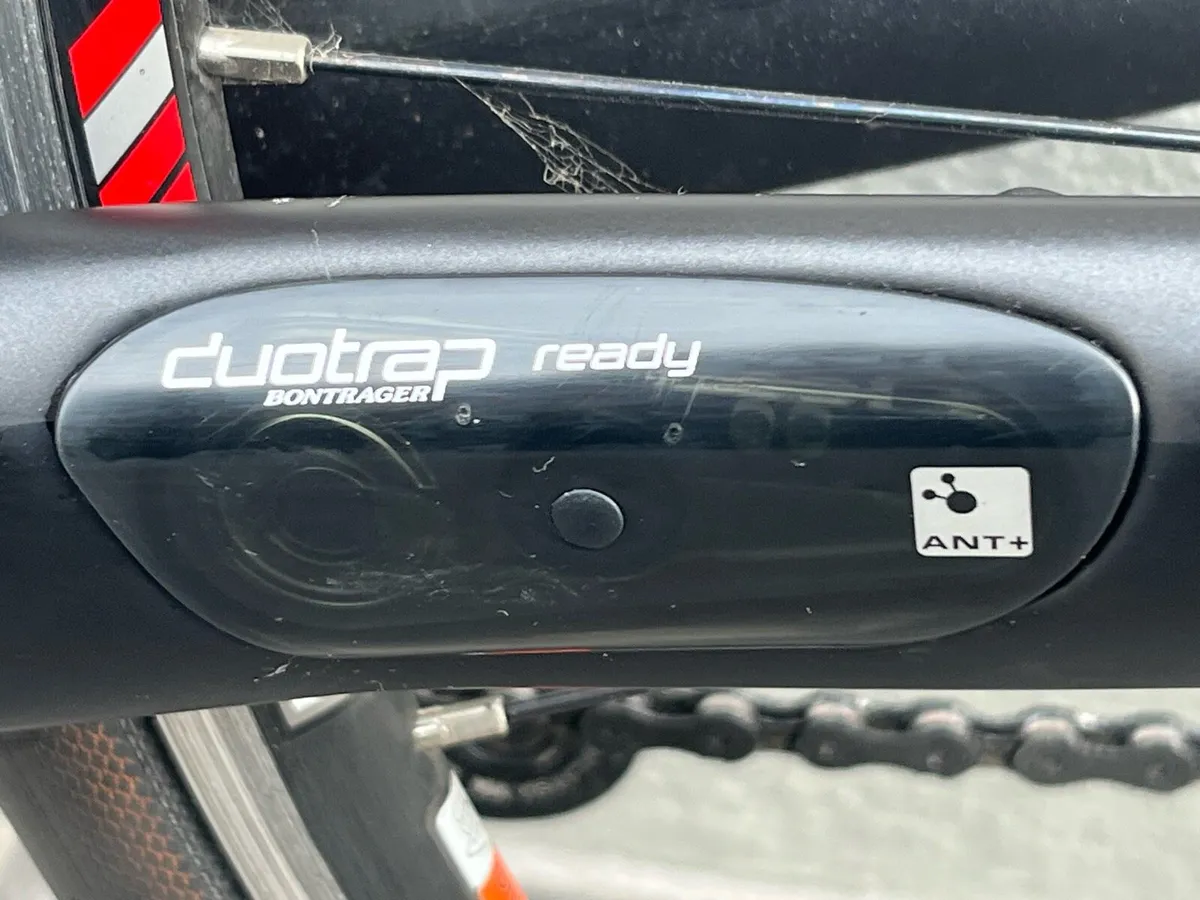 Men’s Trek Domane bike (4.5, size 56cm) - Image 3