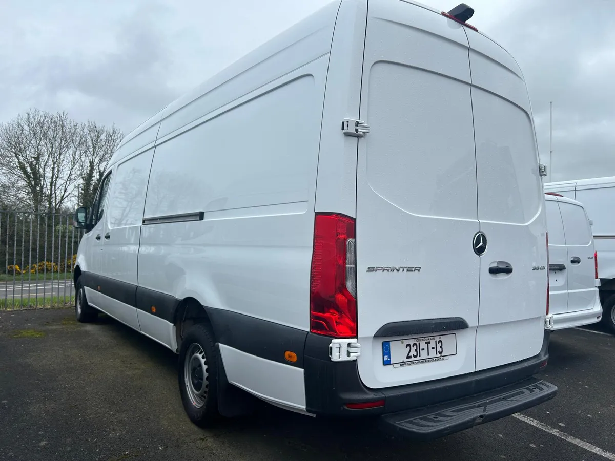 319 Automatic Big Spec - Image 4