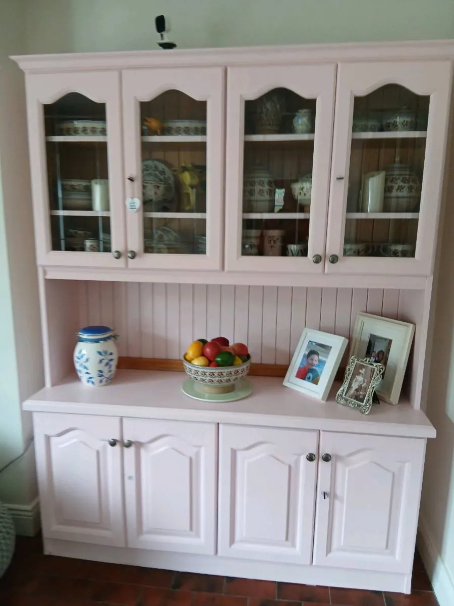 Kitchen dresser - Image 1